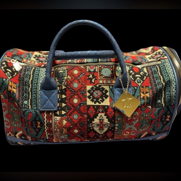 Tote&Carry Other - Tote & Carry Unisex Luggage NWOT